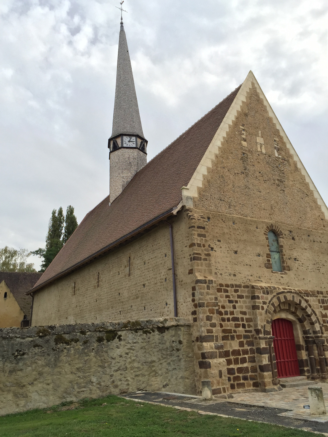Nef église Lavaré (72)